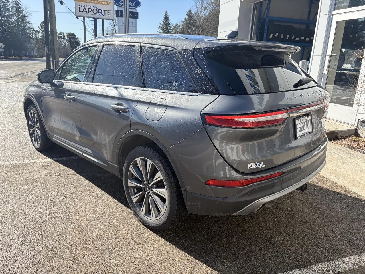 2022 Lincoln Corsair RESERVE CUIR AWD ENSEMBLE REMORQUAGE https://mail.rejeanlaportelincoln.com/resize/b990ff35b810a3abc0cc817b2ca24889-1