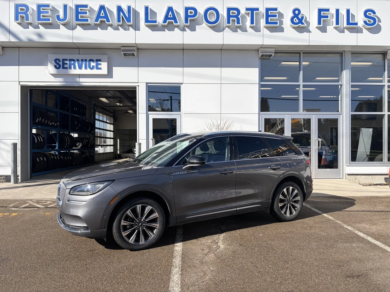 2022 Lincoln Corsair RESERVE CUIR AWD ENSEMBLE REMORQUAGE https://mail.rejeanlaportelincoln.com/resize/b990ff35b810a3abc0cc817b2ca24889-1
